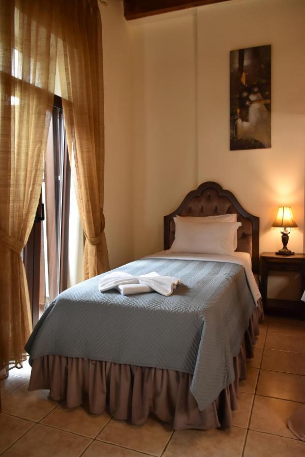 Odos Oneiron Boutique Hotel Ханья Экстерьер фото